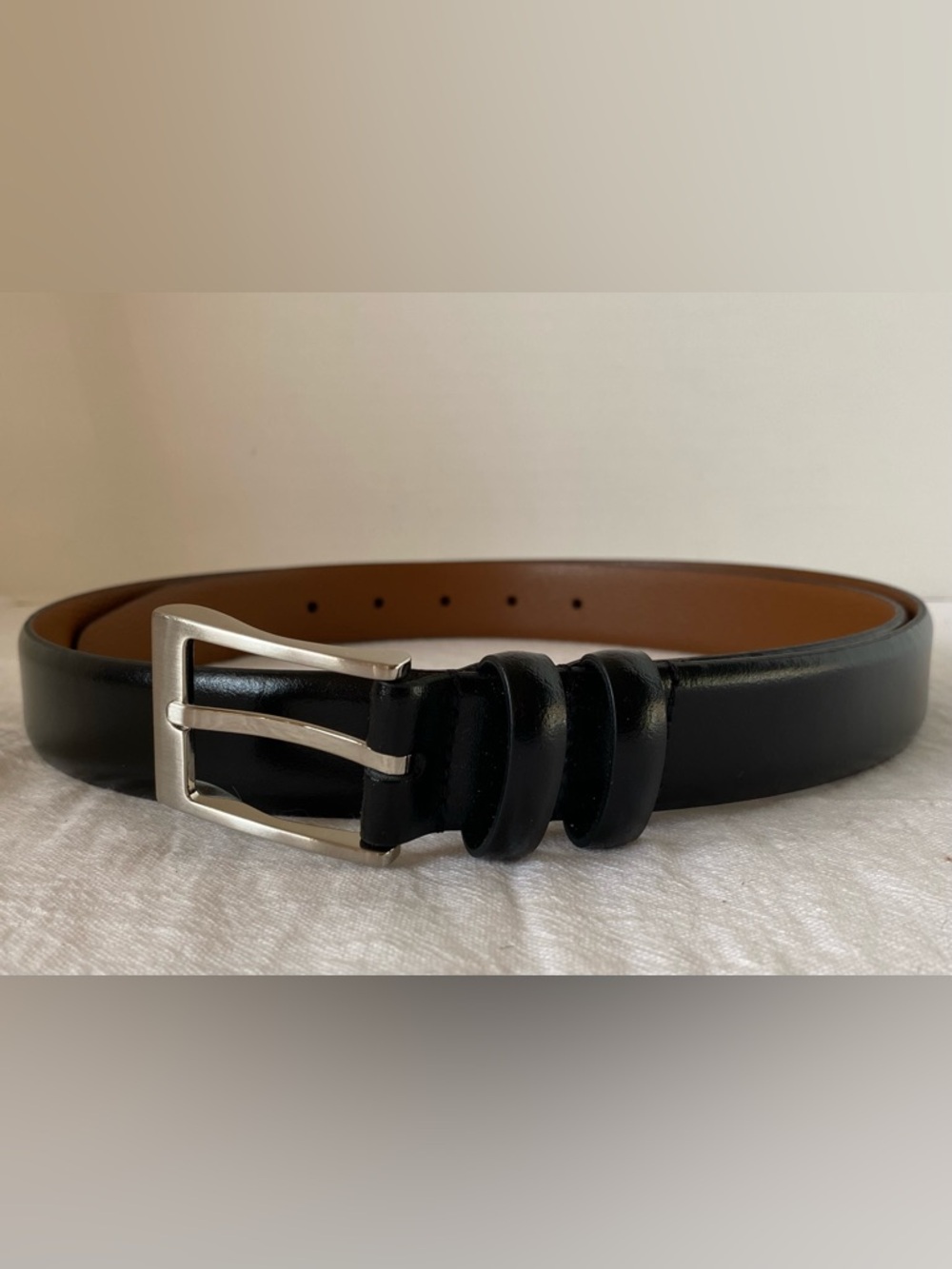 Men’s Warehouse Genuine Italian Leather Belt Size 42 Worn Once